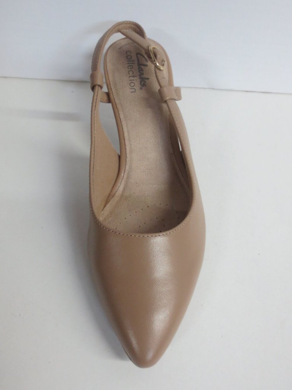 CLARKS WOMENS KEPLEY LANE SLINGBACK PUMP - WARM BEIGE - US 7.5M